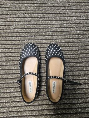Steve Madden Black Studded Mary Jane Flats with Strap